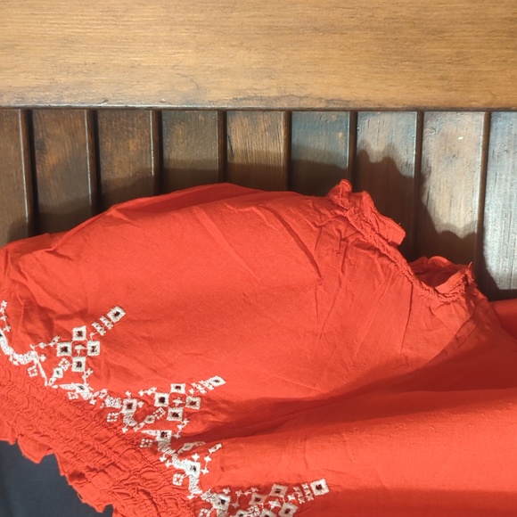 Old Navy red women's tunic - Picture 4 of 6